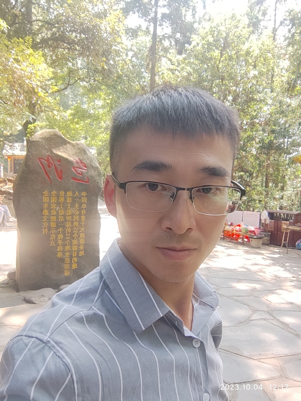 未来可期的第一张照片--平顶山相亲服务中心