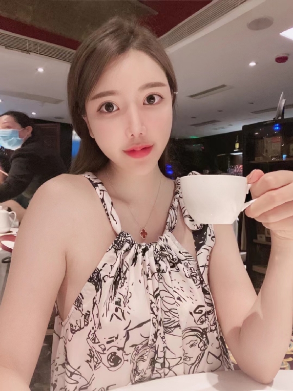 Candy的第二张照片--平顶山相亲服务中心