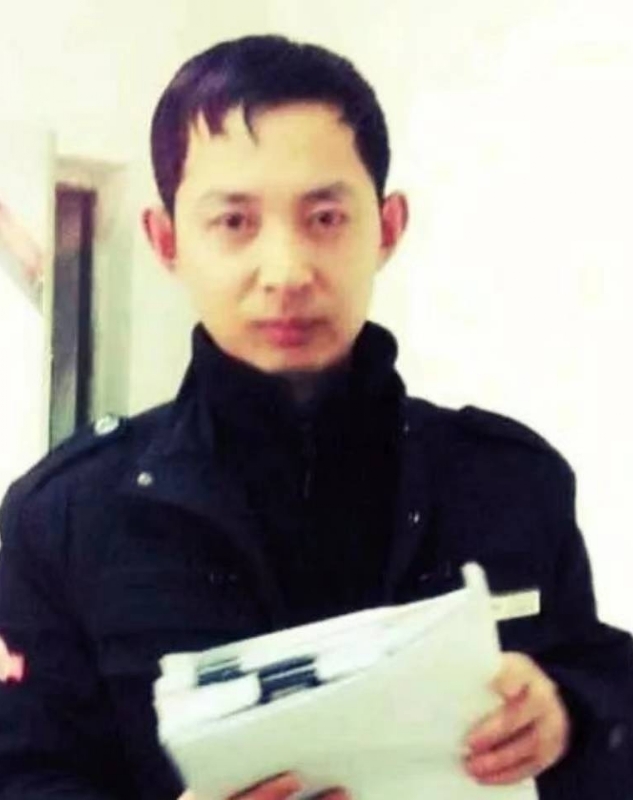 风雨中有你的第一张照片--平顶山相亲服务中心