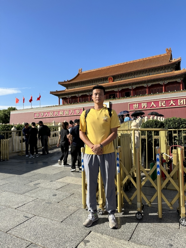 莫过于的第一张照片--平顶山相亲服务中心