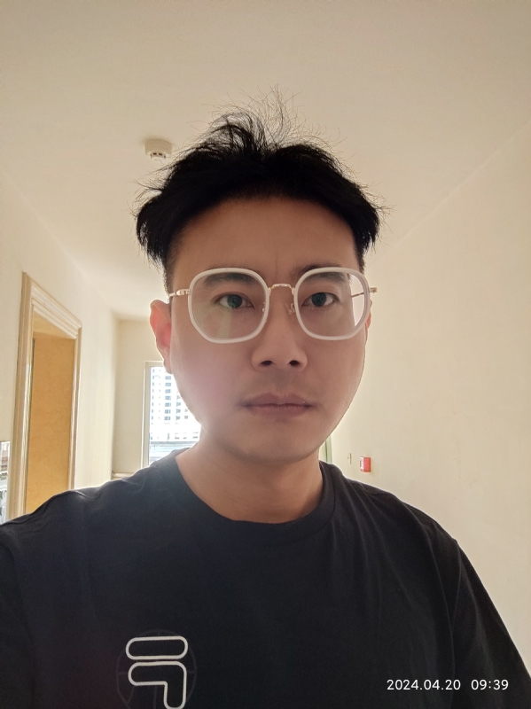 信带小李的第一张照片--平顶山相亲服务中心