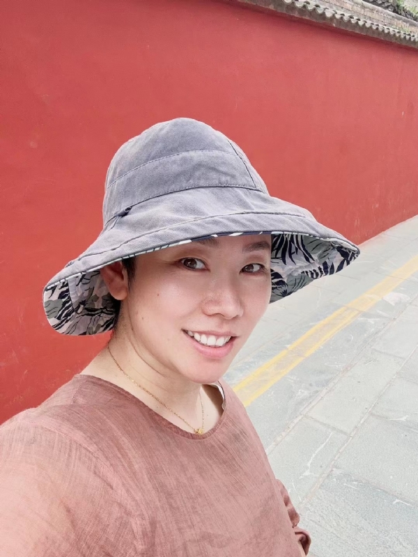 妖娆的煤气罐的第二张照片--平顶山相亲服务中心