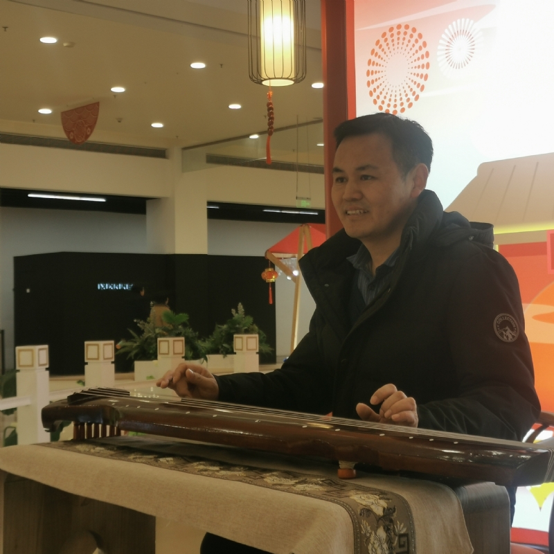 寻觅有缘人的第一张照片--平顶山相亲服务中心