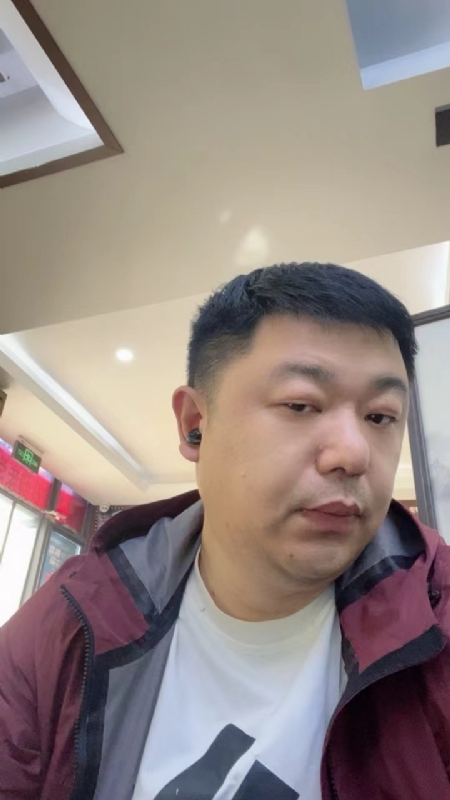 城市有爱的第一张照片--平顶山相亲服务中心