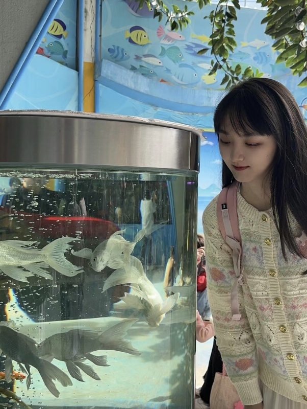 yiyi的第二张照片--平顶山相亲服务中心