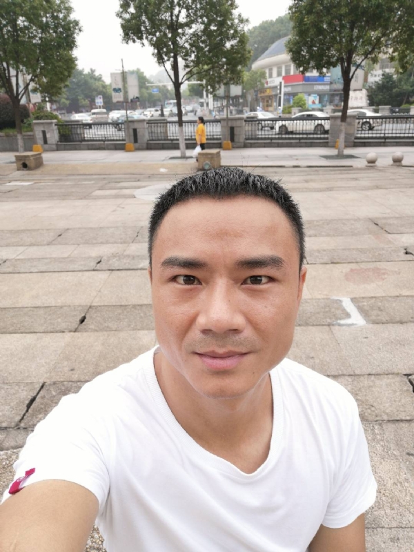 水木年华的第三张照片--平顶山相亲服务中心