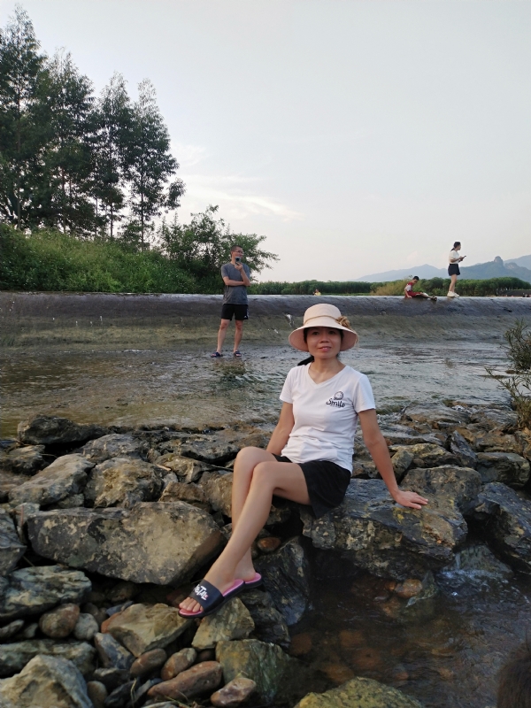 雪儿的第一张照片--平顶山相亲服务中心