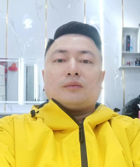 曾哥的第一张照片--平顶山相亲服务中心