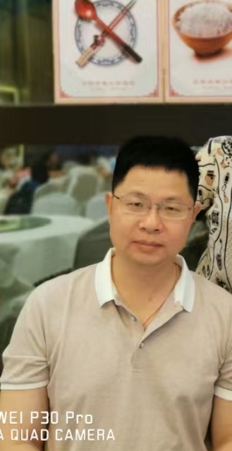 车che的第一张照片--平顶山相亲服务中心