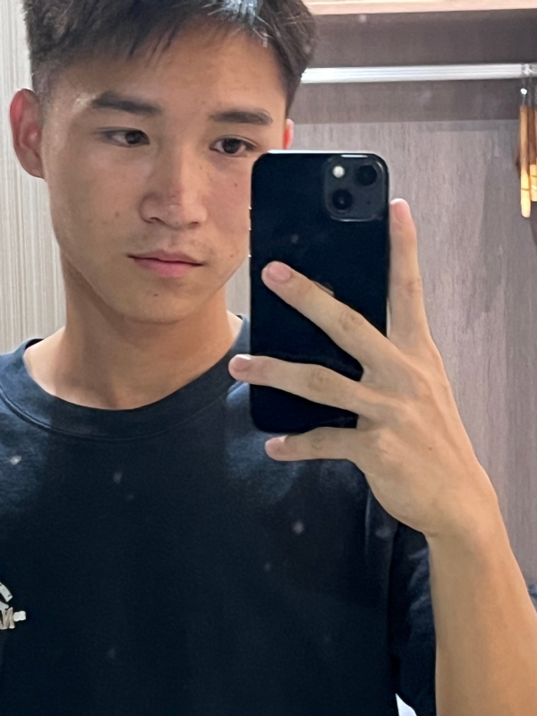 画家的第一张照片--平顶山相亲服务中心