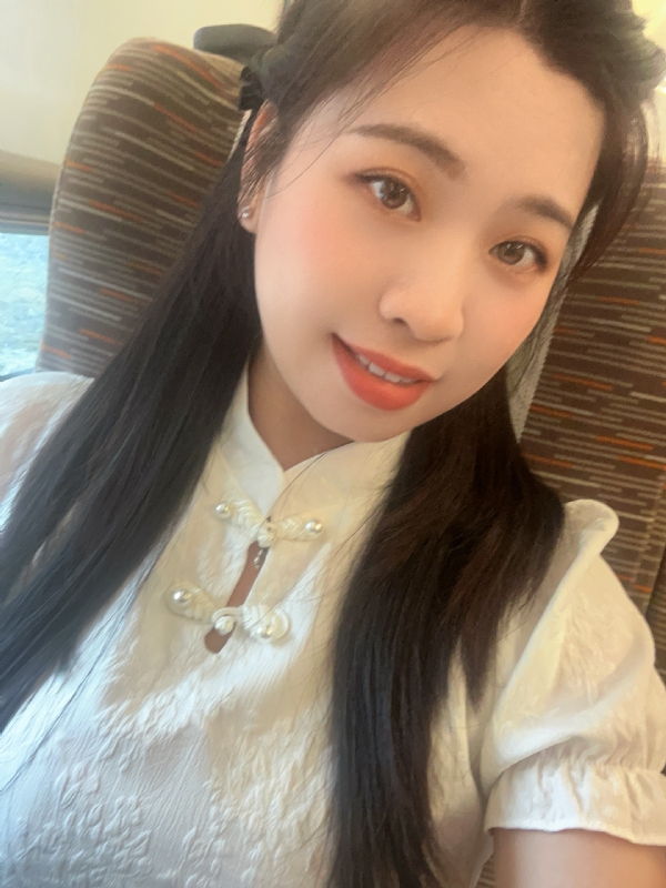 Lin的第三张照片--平顶山相亲服务中心