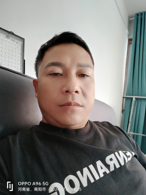 楚辞的第一张照片--平顶山相亲服务中心