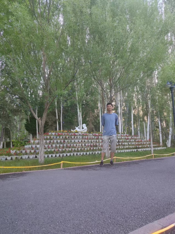 温默的第一张照片--平顶山相亲服务中心