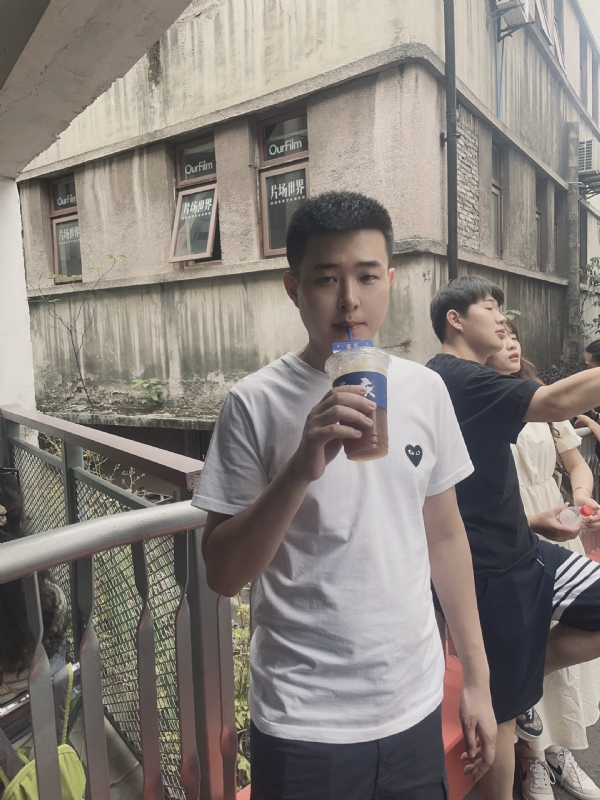 尚龙的第二张照片--平顶山相亲服务中心