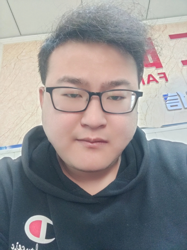 小张的第一张照片--平顶山相亲服务中心