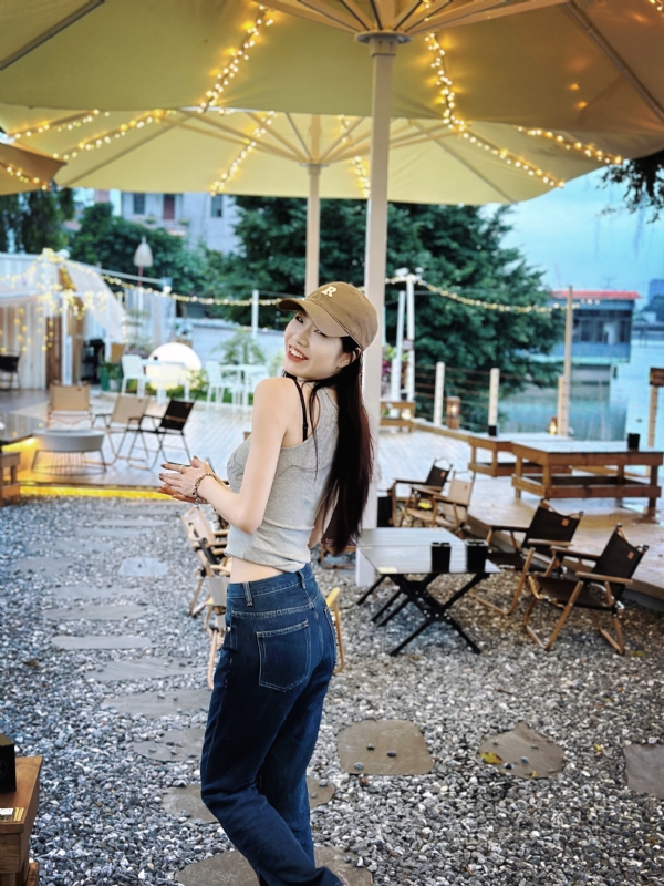 vicky0423的第一张照片--平顶山相亲服务中心