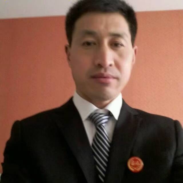 寻觅对象的第一张照片--平顶山相亲服务中心