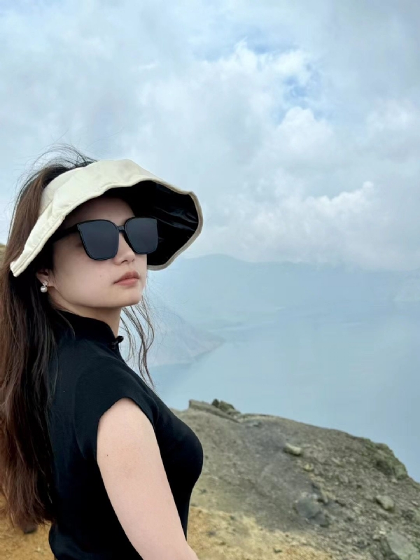 随梦的第一张照片--平顶山相亲服务中心