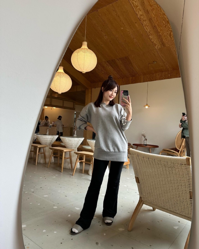 蓝色天空的第二张照片--平顶山相亲服务中心