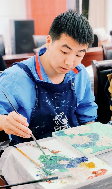 紫薰衣的第一张照片--平顶山相亲服务中心