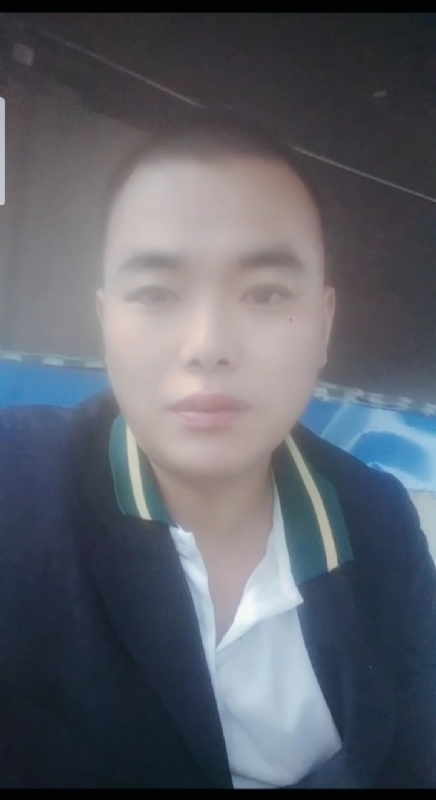 阳光男孩的第一张照片--平顶山相亲服务中心