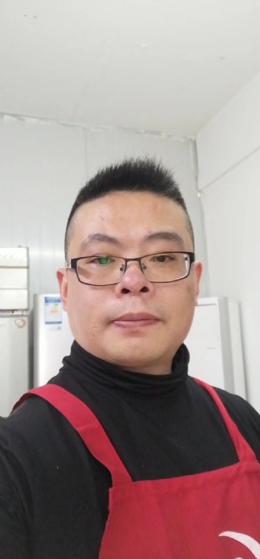 努力奋斗的第一张照片--平顶山相亲服务中心