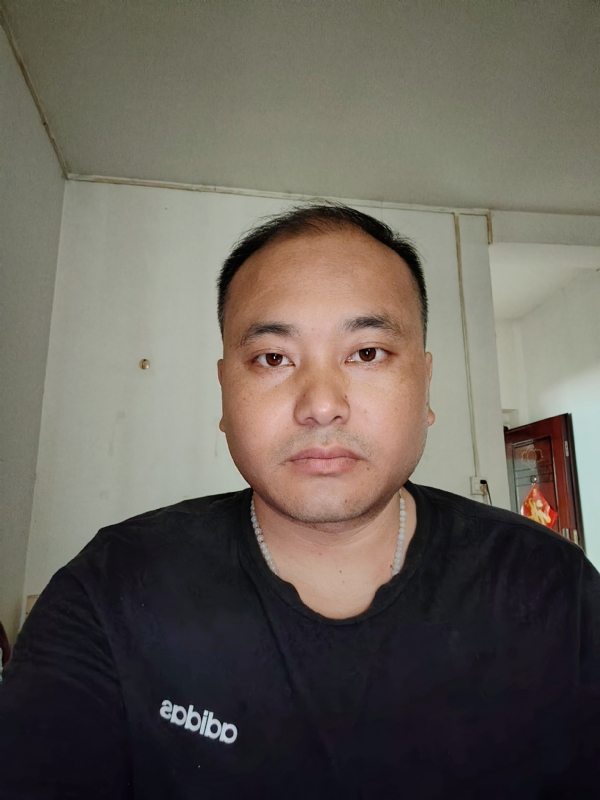 小蒋的第一张照片--平顶山相亲服务中心