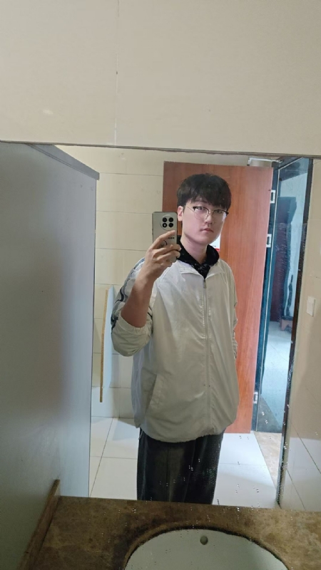 高大毛的第一张照片--平顶山相亲服务中心