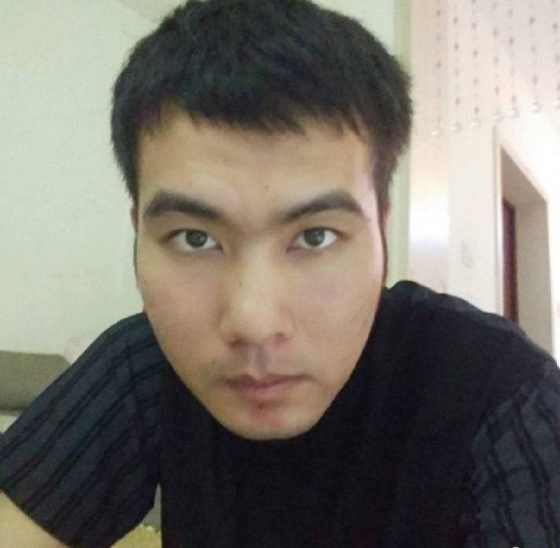 哭泣的小三的第三张照片--平顶山相亲服务中心