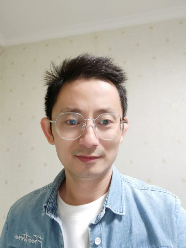 飘逸的第二张照片--平顶山相亲服务中心