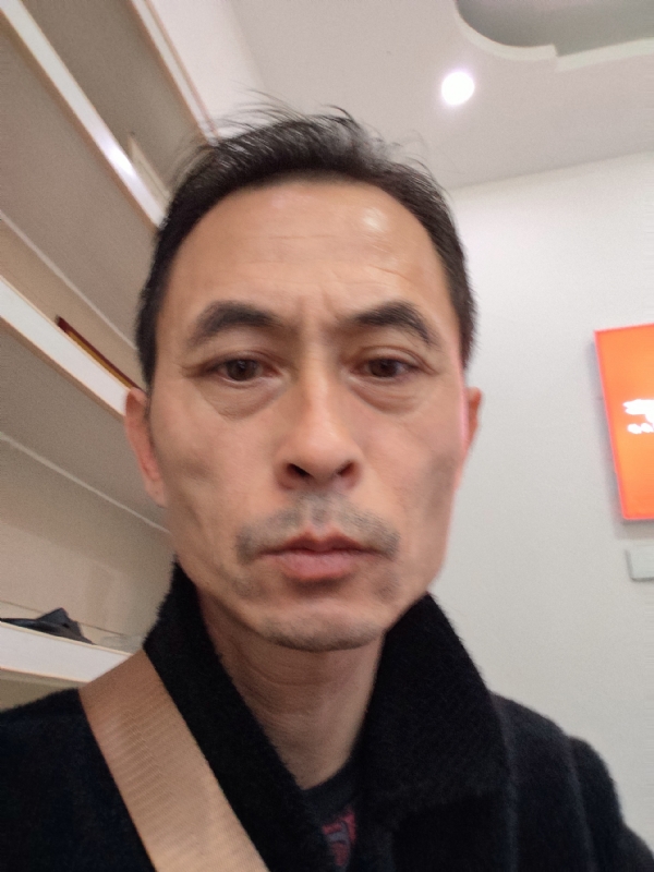 清晨阳光的第一张照片--平顶山相亲服务中心