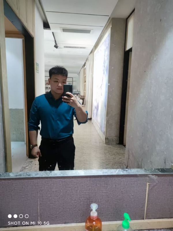 JCY的第二张照片--平顶山相亲服务中心