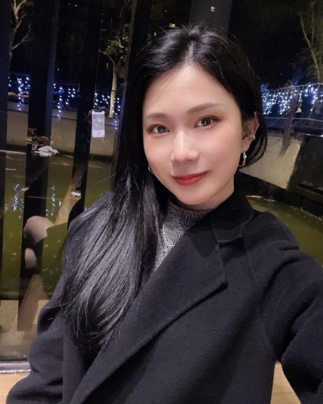 欣欣向荣的第一张照片--平顶山相亲服务中心