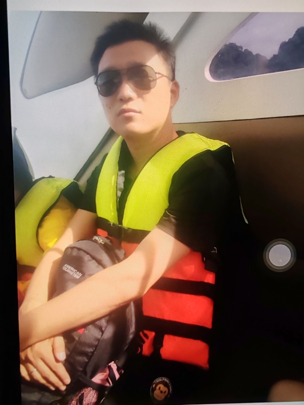 座看烟霞散的第一张照片--平顶山相亲服务中心