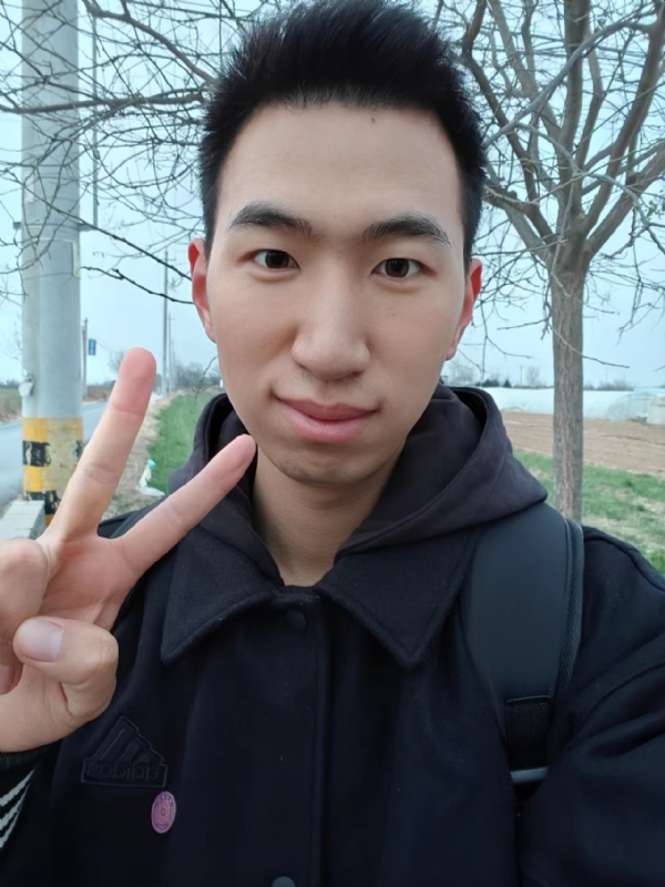 梅须逊雪三分白的第一张照片--平顶山相亲服务中心