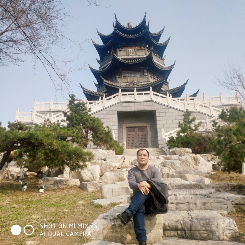 离群的羊的第一张照片--平顶山相亲服务中心