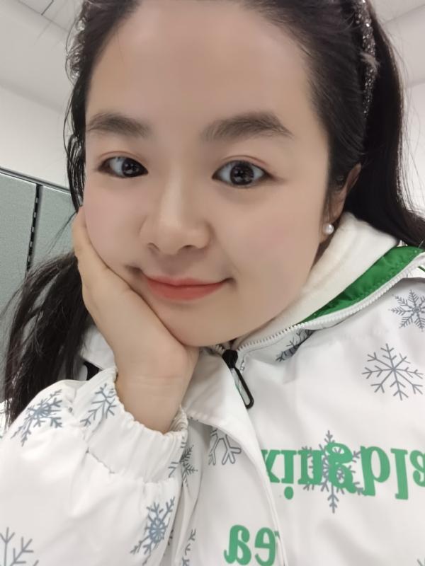 玥玥的第一张照片--平顶山相亲服务中心