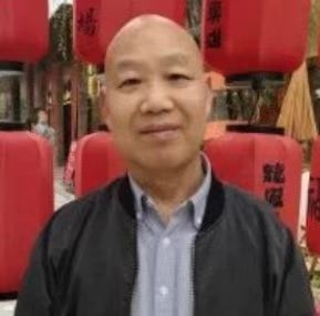 教师作家诗人的第一张照片--平顶山相亲服务中心