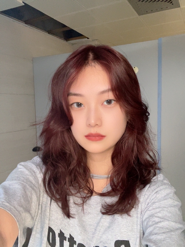 Holy的第二张照片--平顶山相亲服务中心