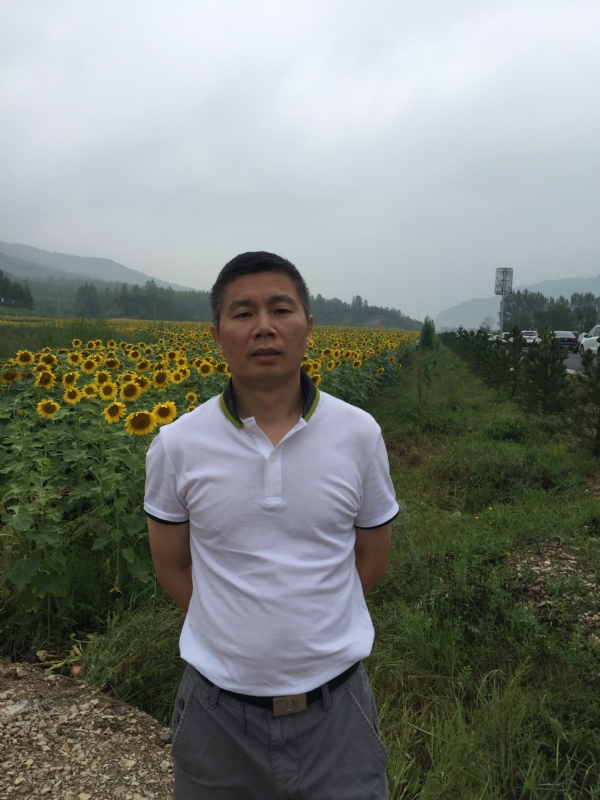 爱拼才会赢的大叔的第三张照片--平顶山相亲服务中心