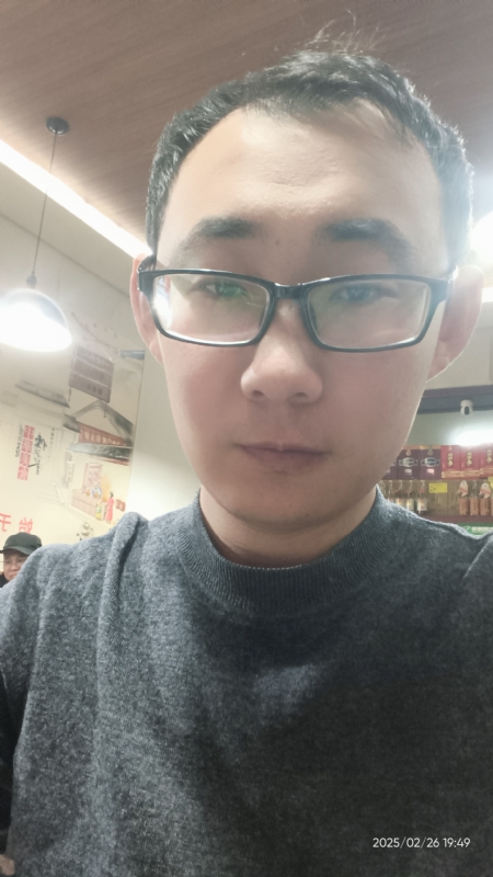 黑黑一笑的第一张照片--平顶山相亲服务中心