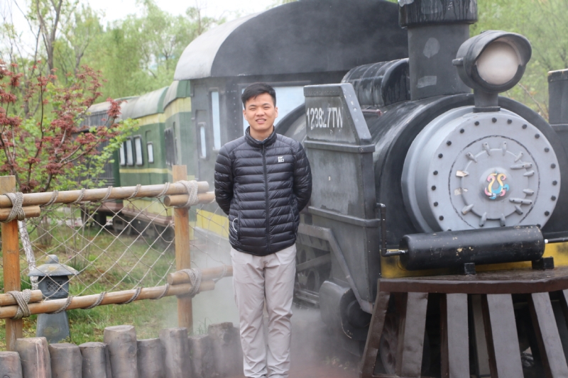 晴天的第一张照片--平顶山相亲服务中心