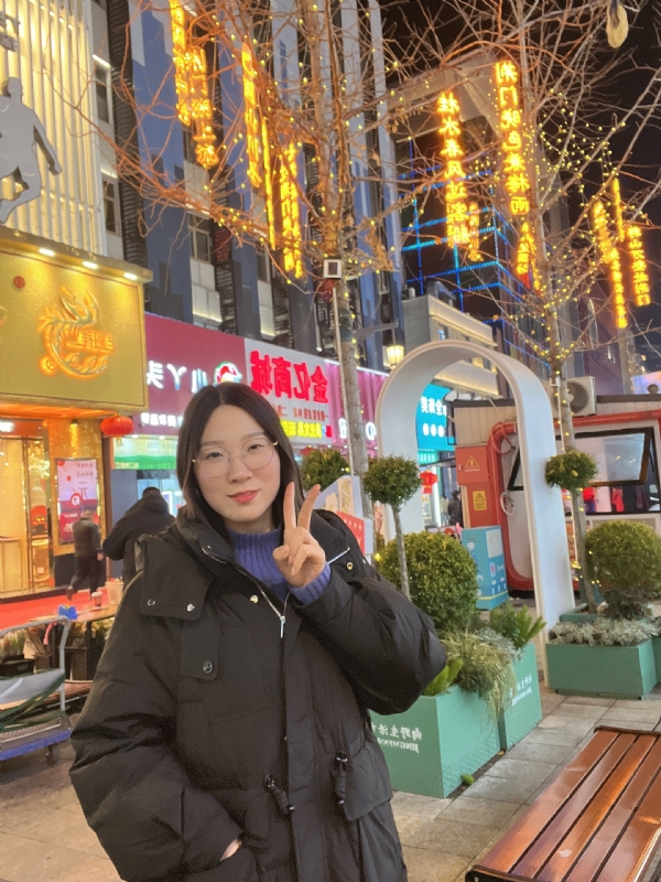 灵芽的第一张照片--平顶山相亲服务中心