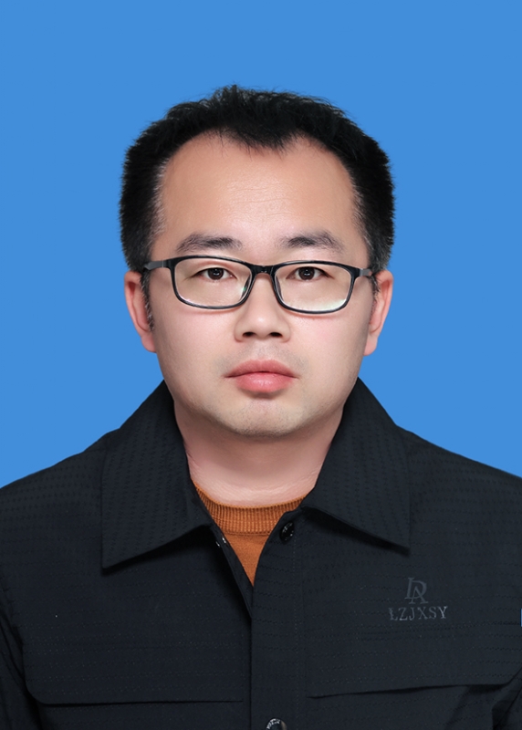 驰龙的第一张照片--平顶山相亲服务中心