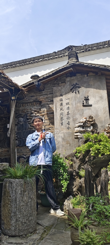 lilili109y的第一张照片--平顶山相亲服务中心