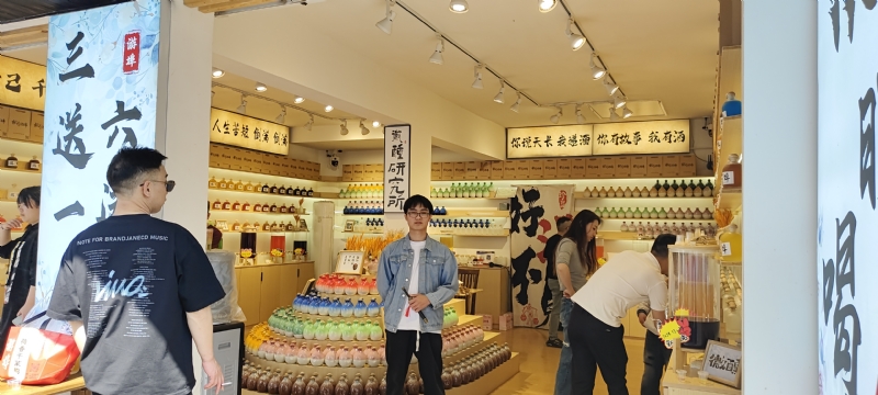 lilili109y的第三张照片--平顶山相亲服务中心