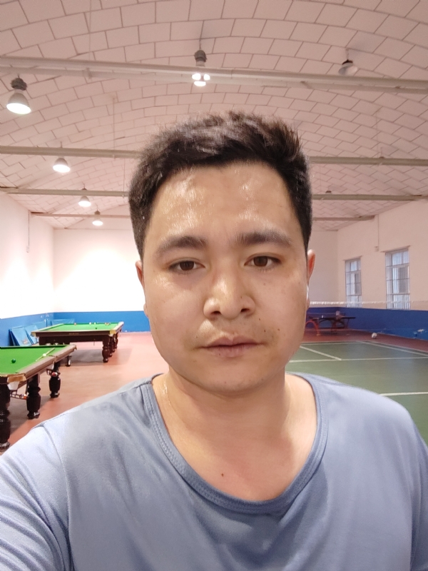 苏先生的第一张照片--平顶山相亲服务中心