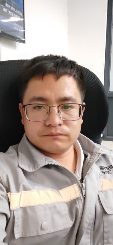 苏先生的第三张照片--平顶山相亲服务中心