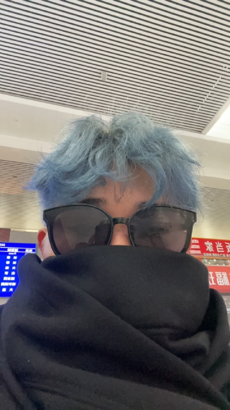 平行线的第一张照片--平顶山相亲服务中心