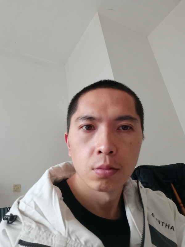 至诚的第一张照片--平顶山相亲服务中心